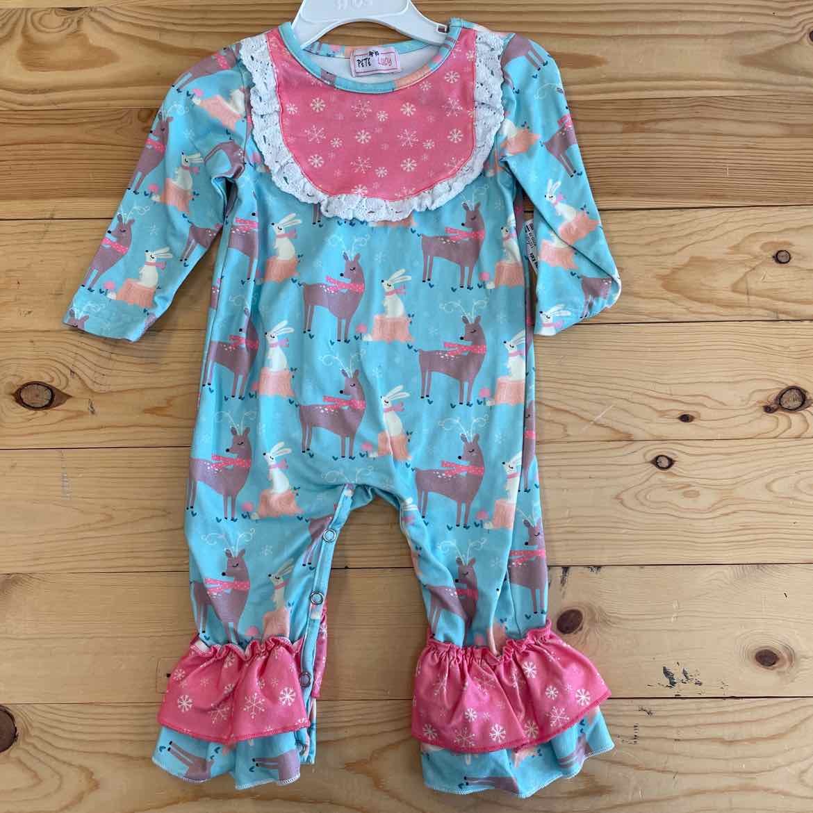 DEER OUTFIT 6 MOS