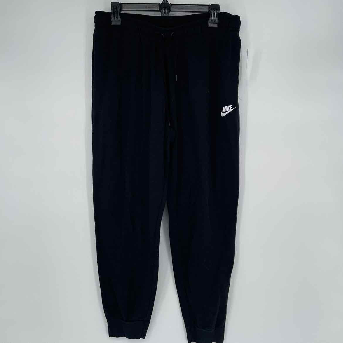 NIKE BLACK JOGGERS L