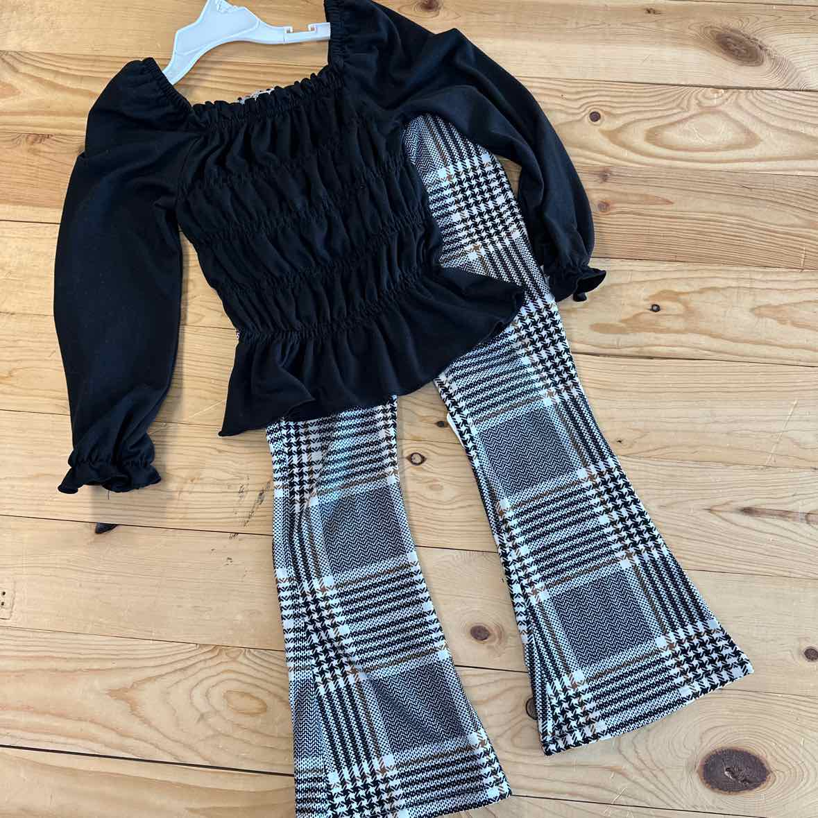 BTWEEN OUTFIT 5
