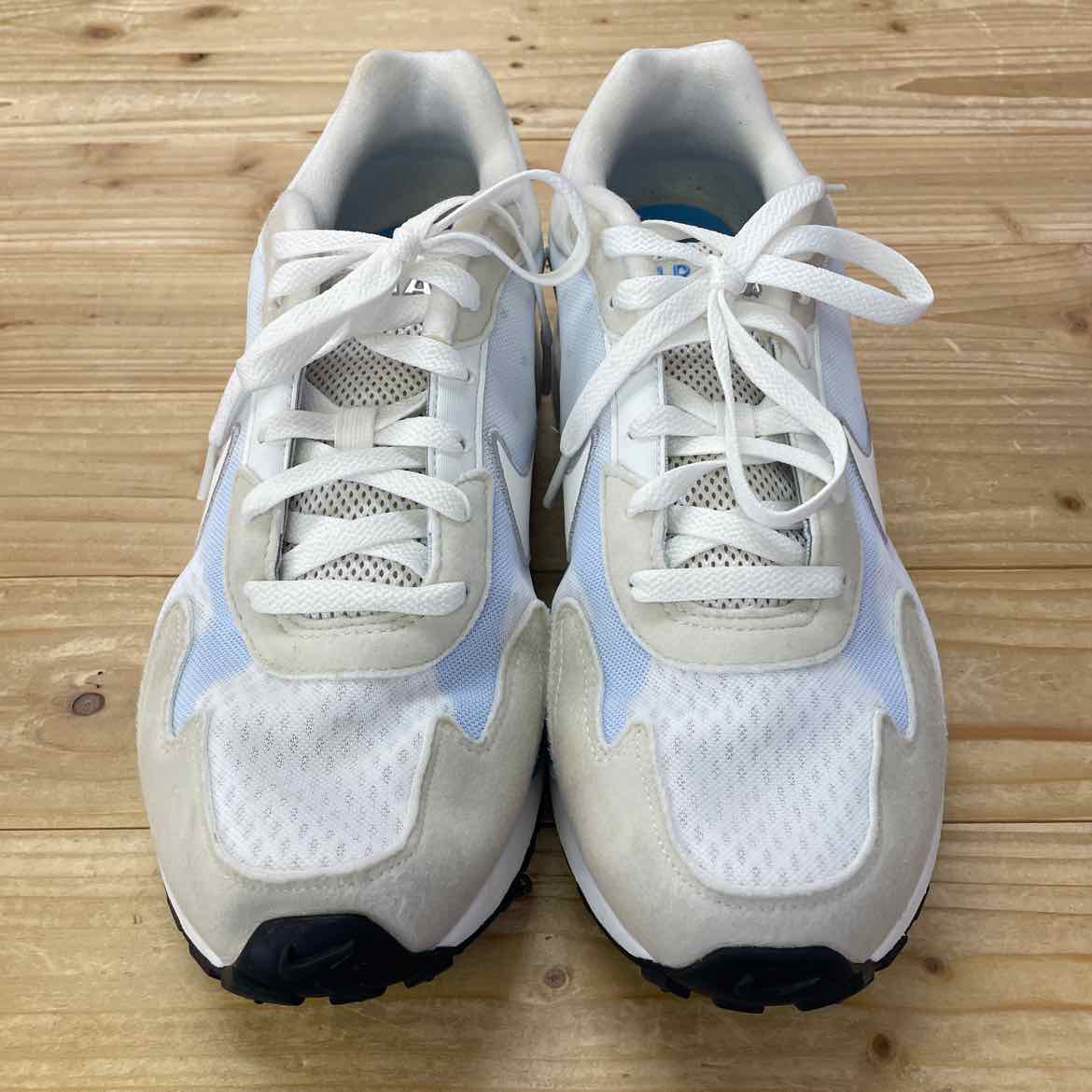 NIKE SHOES 11.5