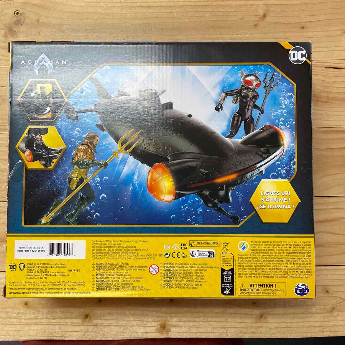 NEW! AQUAMAN BLACK MANTA