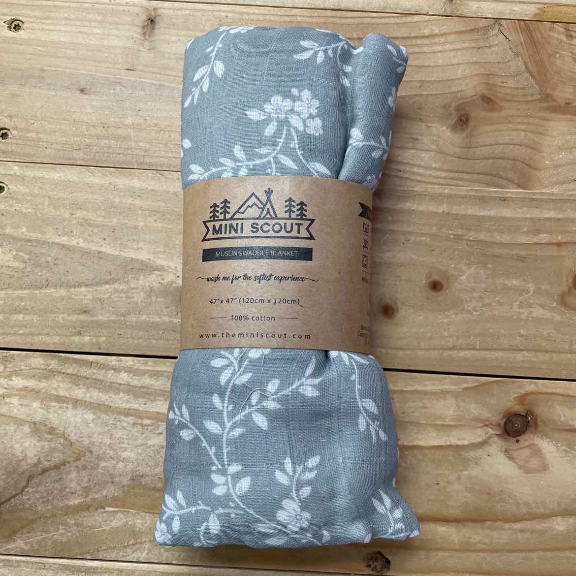 NEW! MINI SCOUT GREY FLORAL MUSLIN SWADDLE BLANKET 47X47