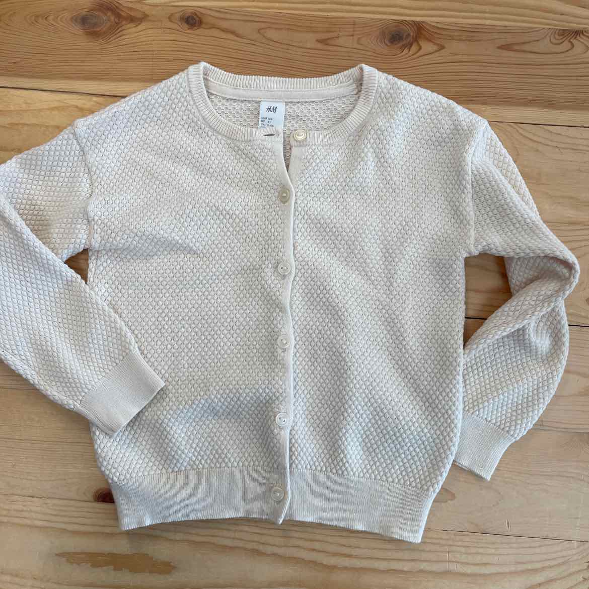 H & M BEIGE CARDIGAN 4T