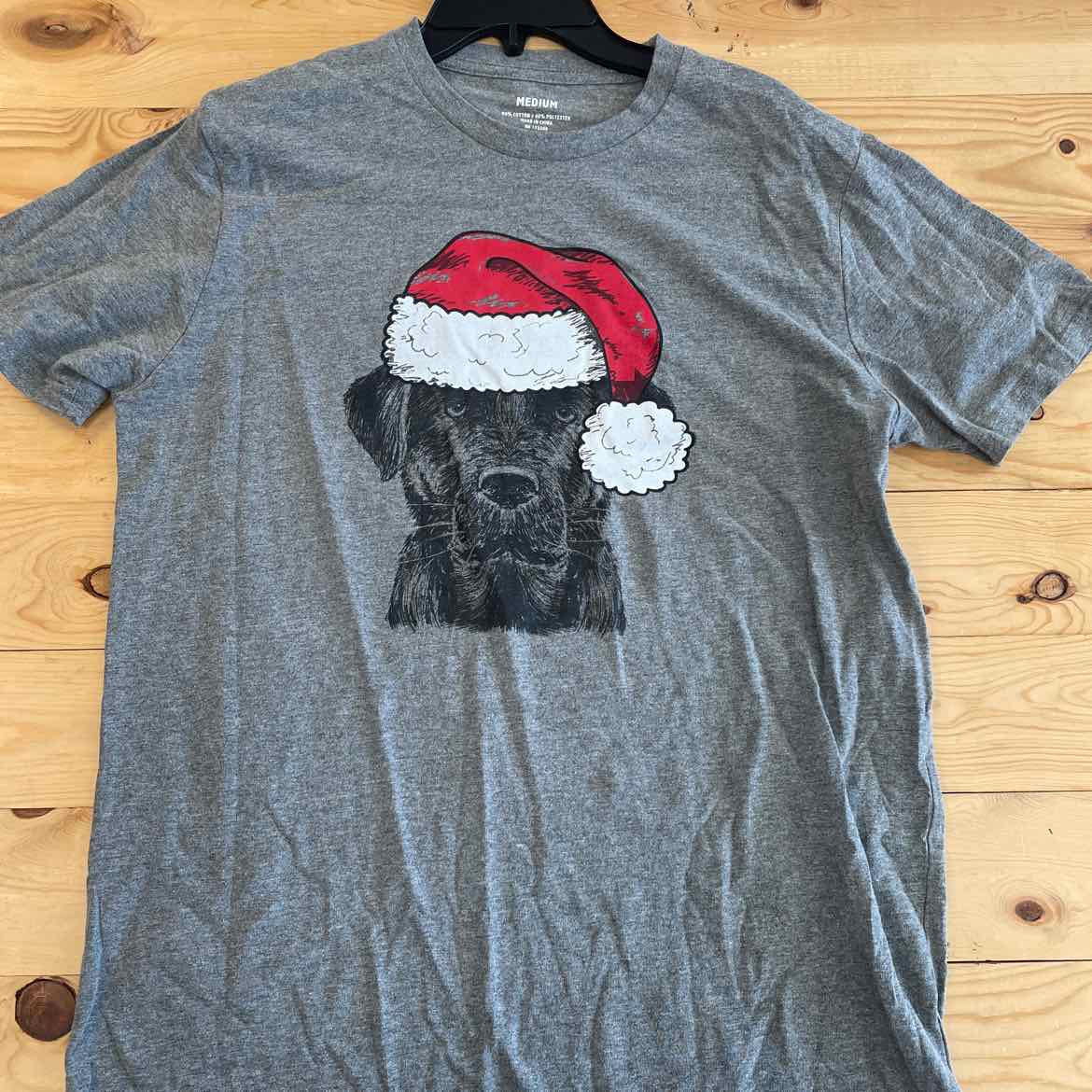 OLD NAVY SANTA DOG SHIRT M WOMENS
