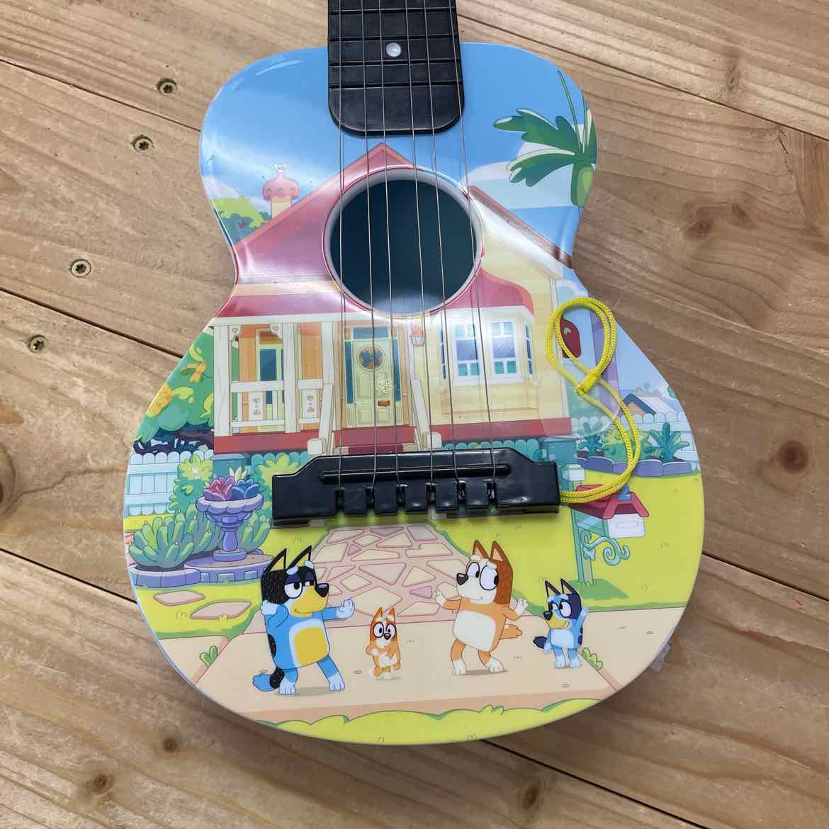 BLUEY GUITAR