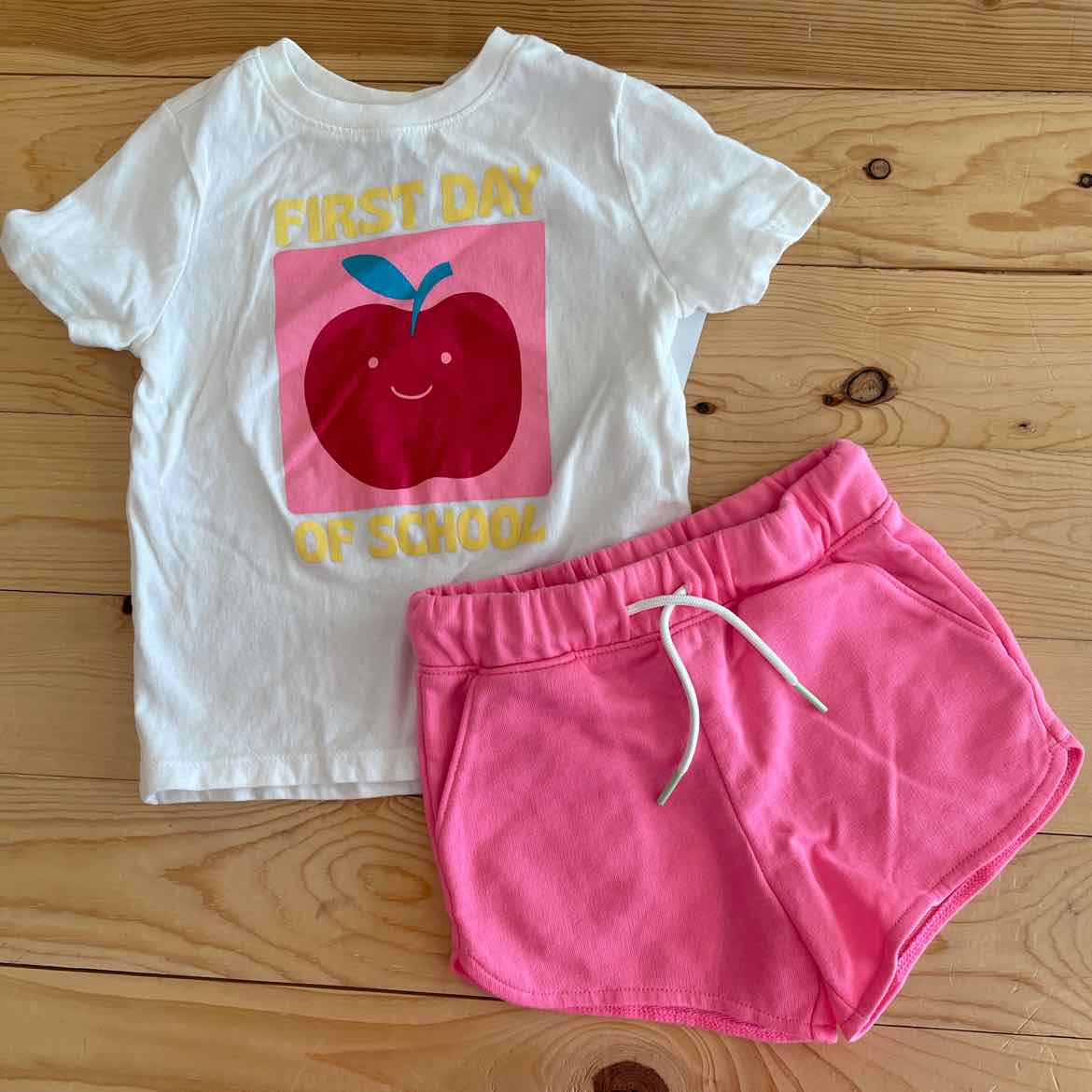 OLD NAVY PRESCHOOL OUTFIT 2T