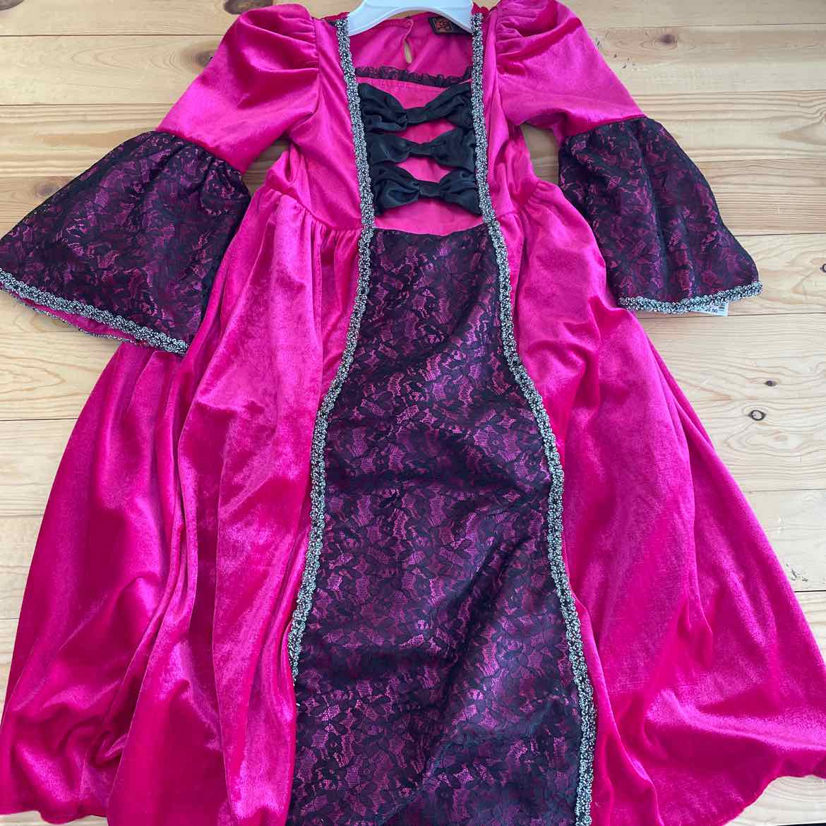 PINK/BLACK COSTUME 5