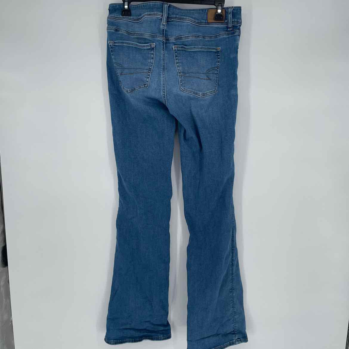 AMERICAN EAGLE JEANS 4 LONG
