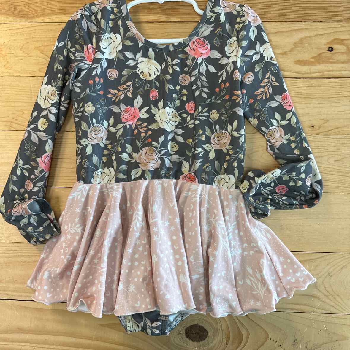 CHEEKY PLUM LEOTARD 6Y