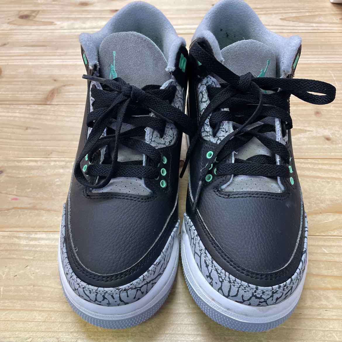 JORDAN BLACK/MINT SHOES 6Y