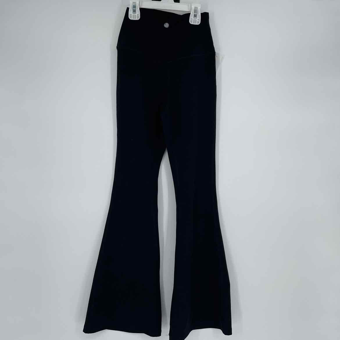 YOGALICIOUS BLACK FLARED LEGGINGS XS