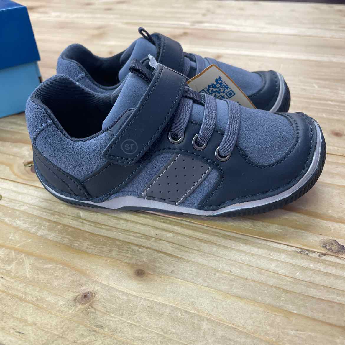 NEW! STRIDE RITE SHOES 7M