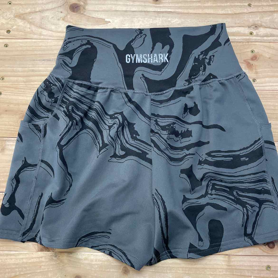 GYMSHARK SHORTS XS