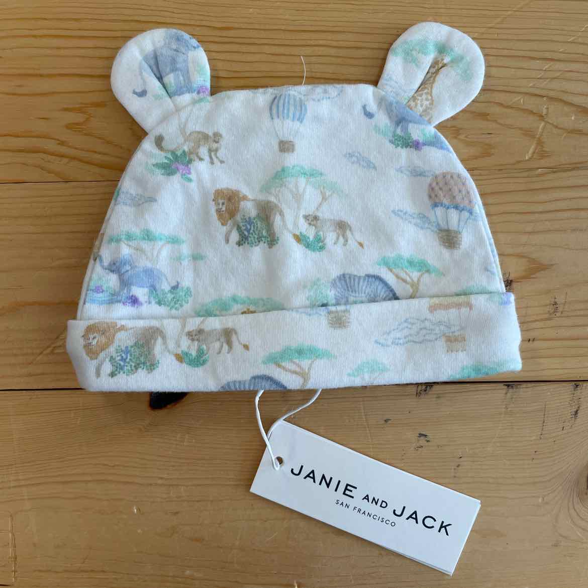 NEW! JANIE & JACK CAP 0-3 MOS