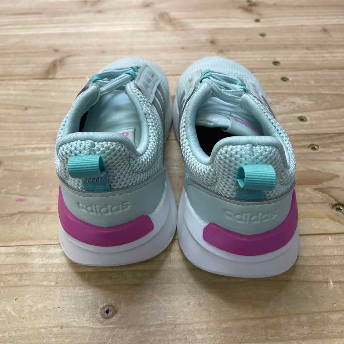 ADIDAS TENNIS SHOES 9C