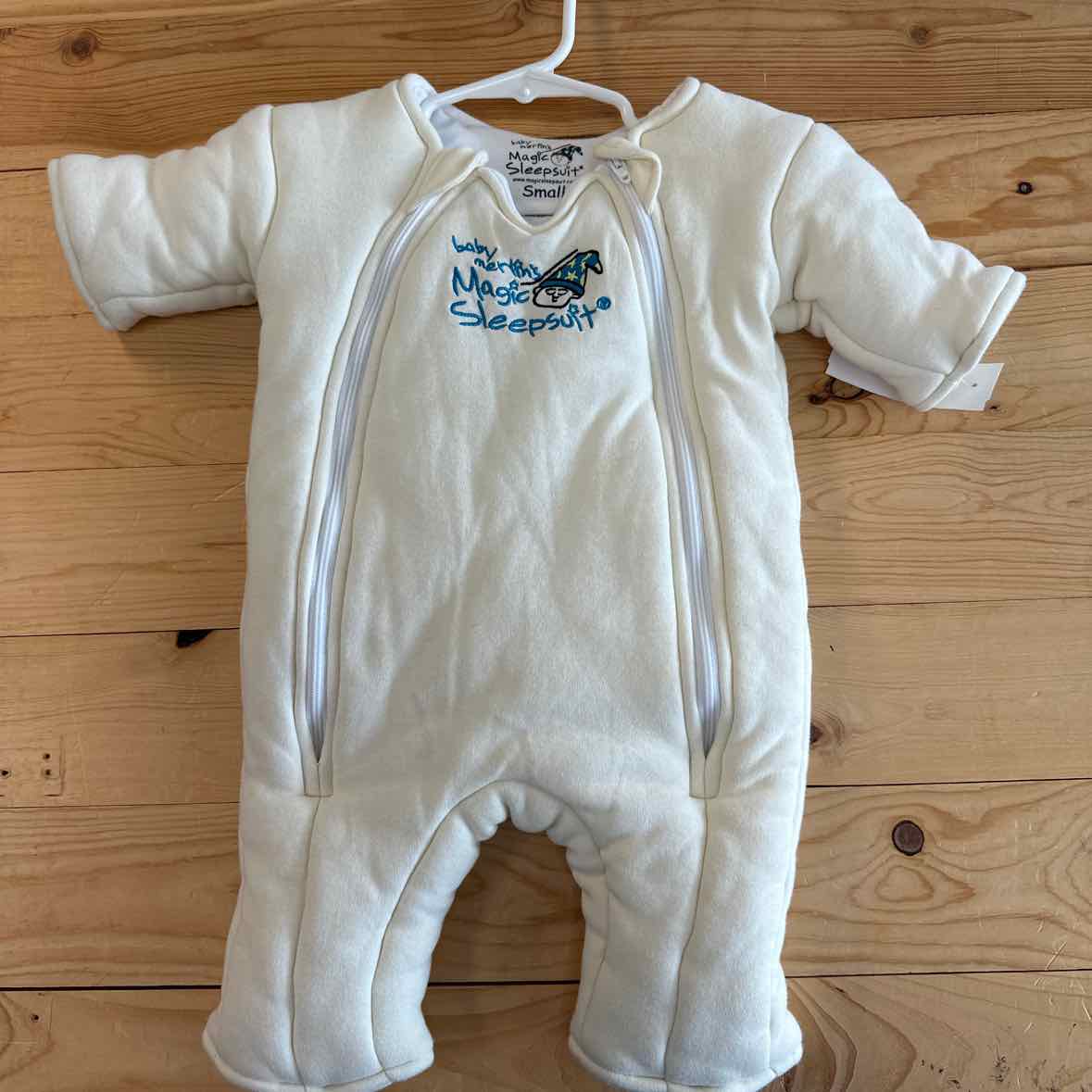 BABY MERLIN'S MAGIC SLEEPSUIT 3-6 MOS, 12-18 LBS