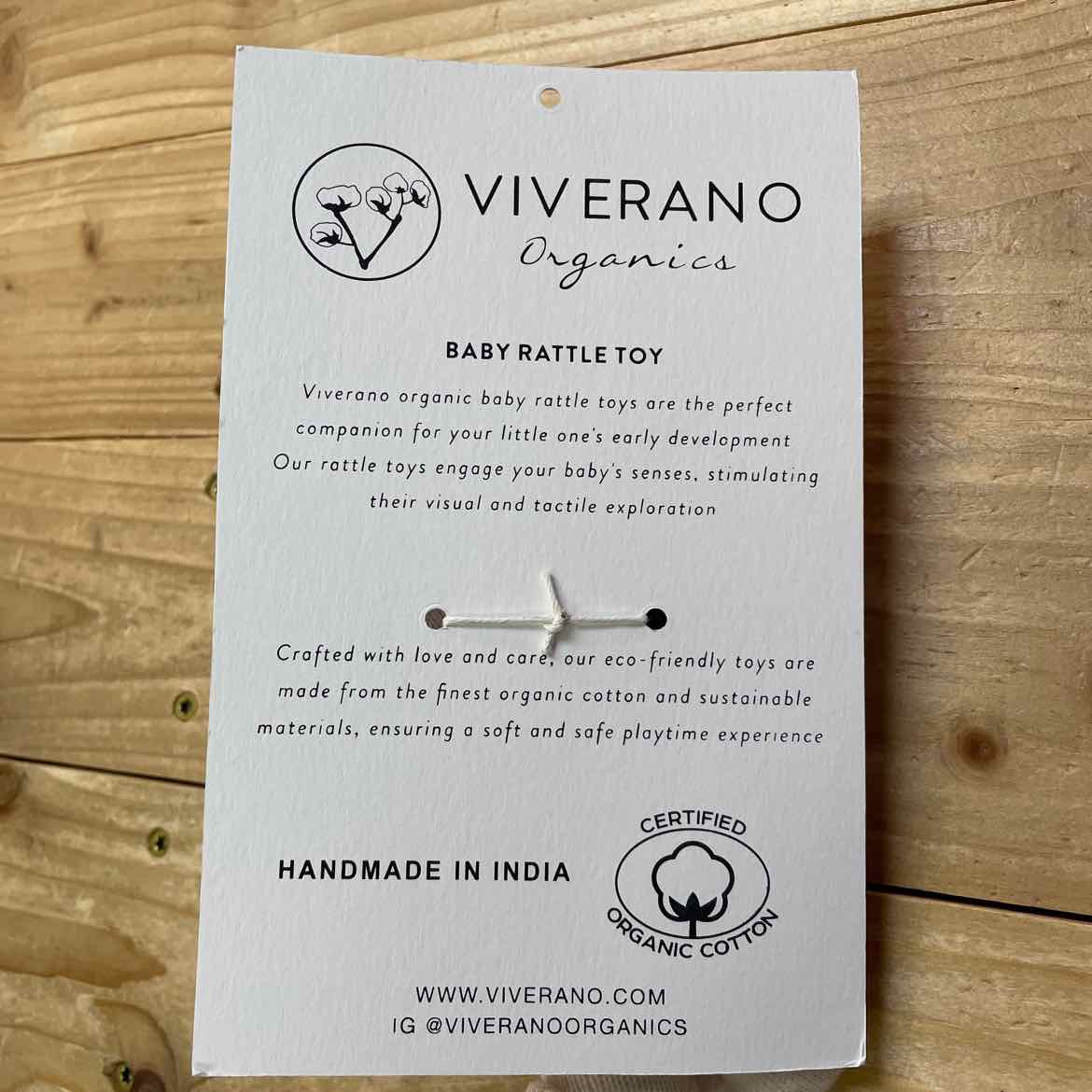 NEW! VIVERANO TEETHING RING RATTLE LION