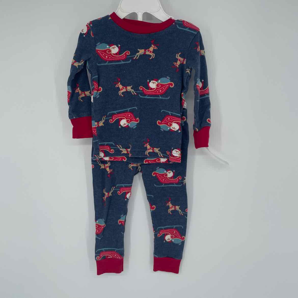 CARTER'S SANTA PJS 12 MOS