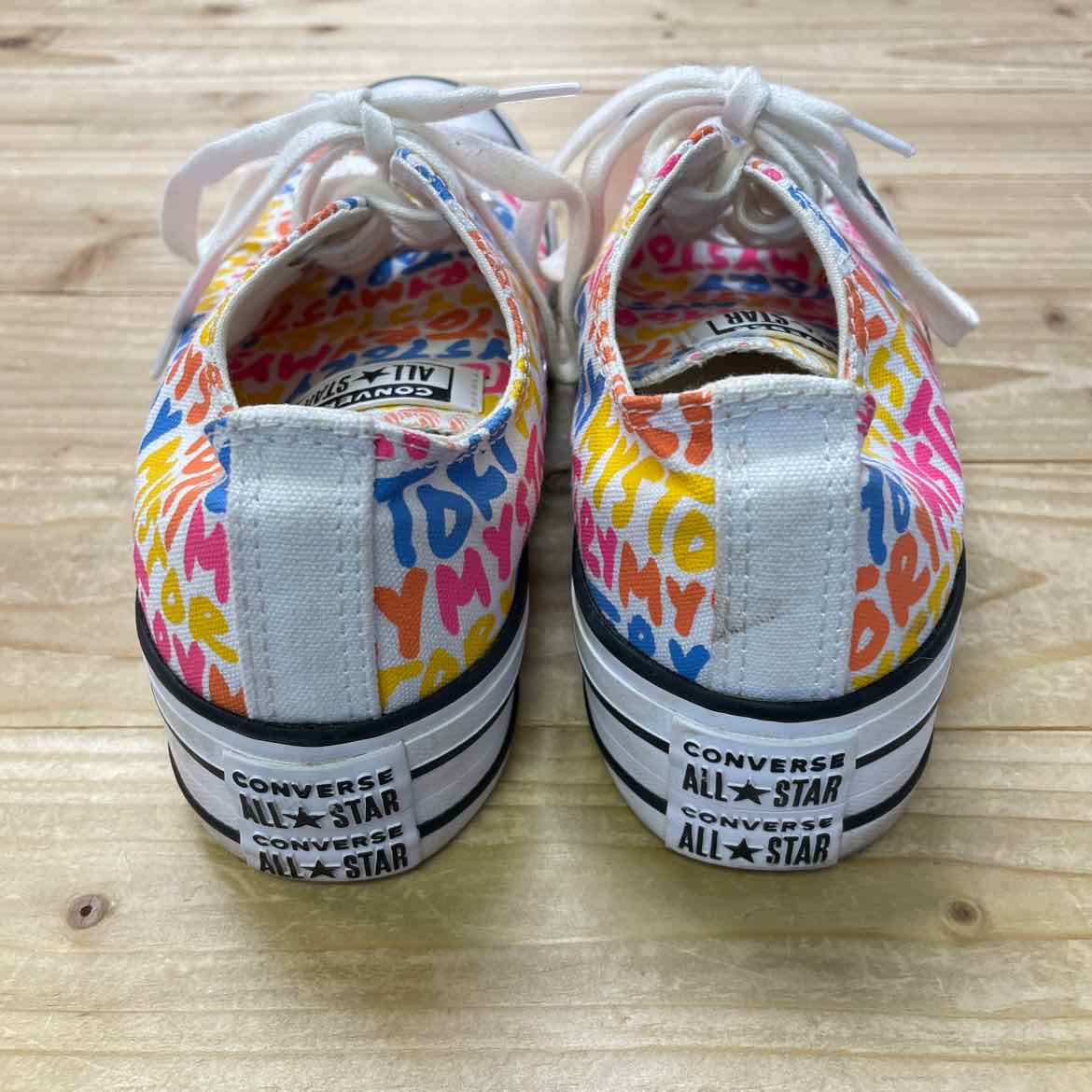 CONVERSE SHOES 6