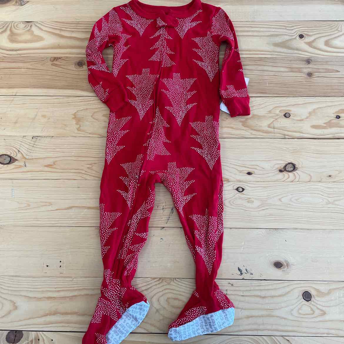 CARTERS RED TREE SLEEPER 18 MOS