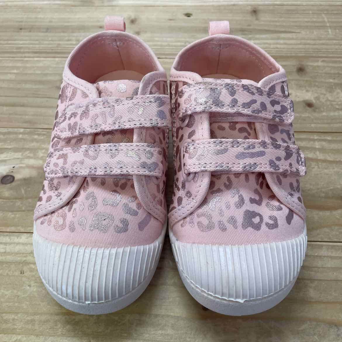 CAT & JACK PINK FOIL LEOPARD SHOES 10