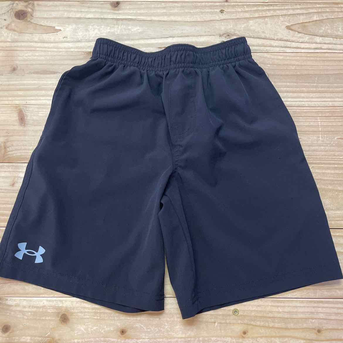 UNDER ARMOUR BLACK SHORTS 7