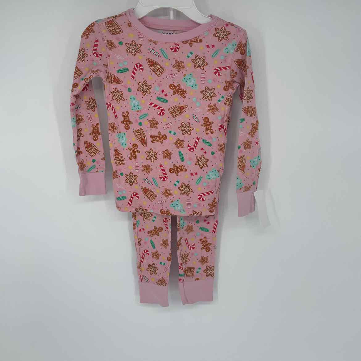 OLD NAVY PINK GINGERBREAD PJS 6