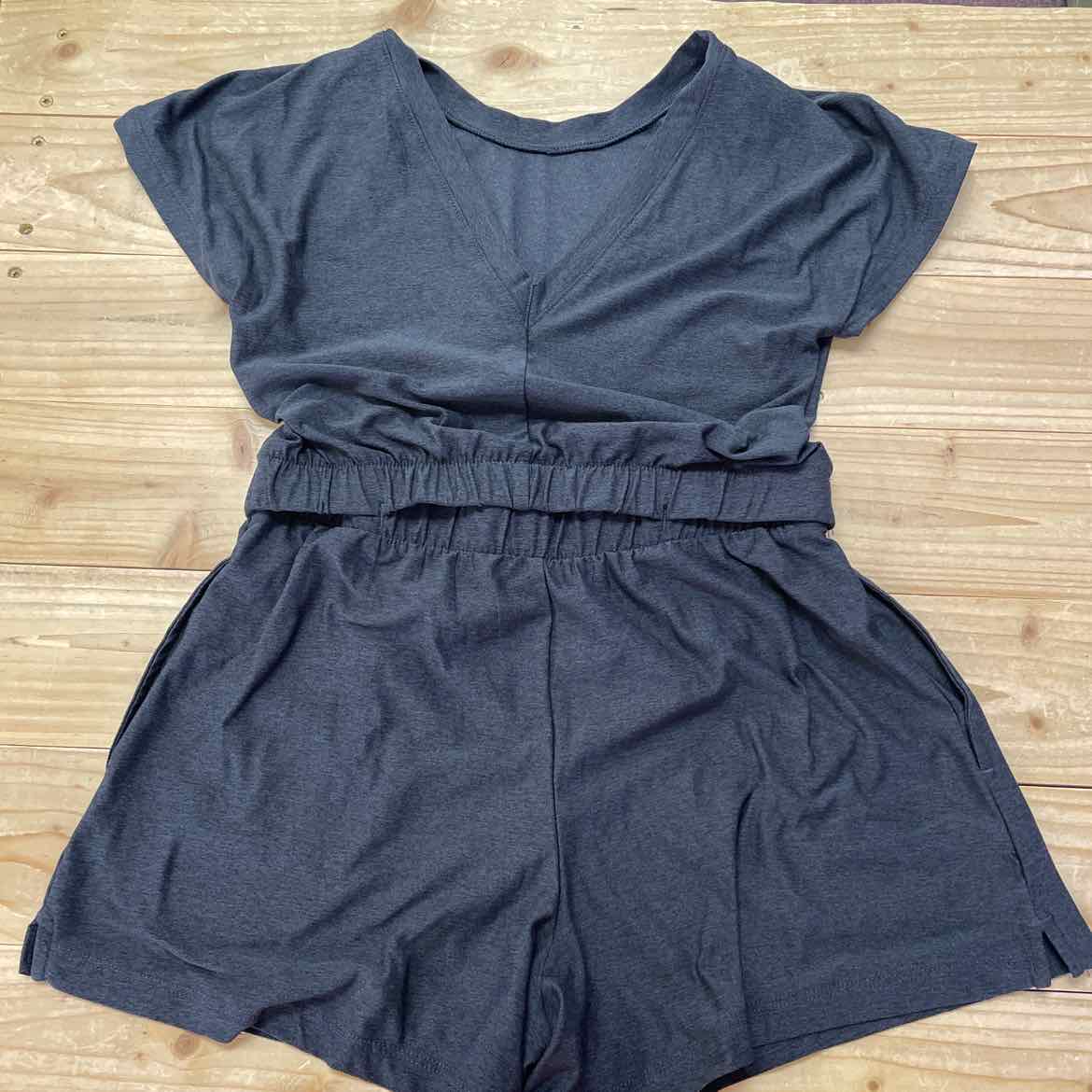 OLD NAVY ROMPER 8