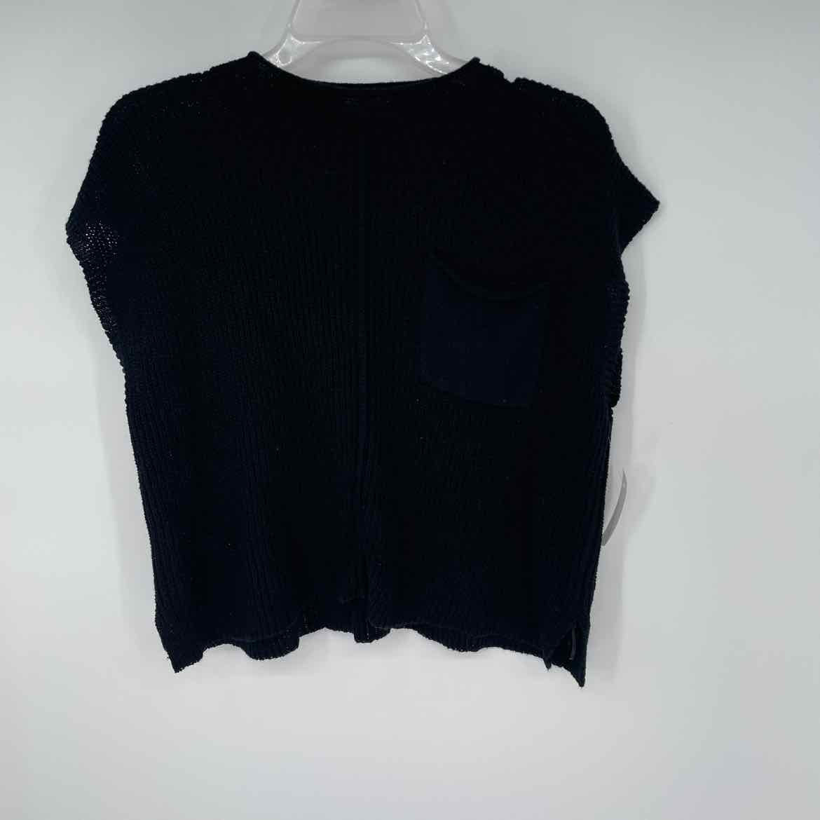 VESTIQUE BLACK CROPPED SWEATER S