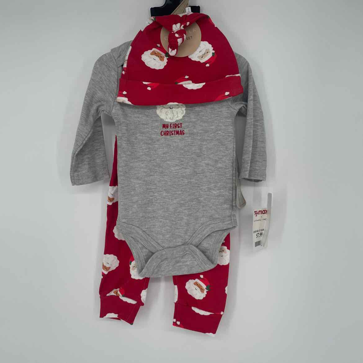 NEW! CHICKPEA FIRST CHRISTMAS OUTFIT 3-6 MOS