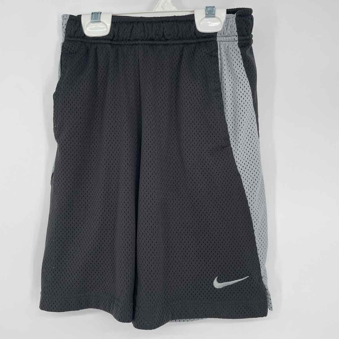 NIKE SHORTS S