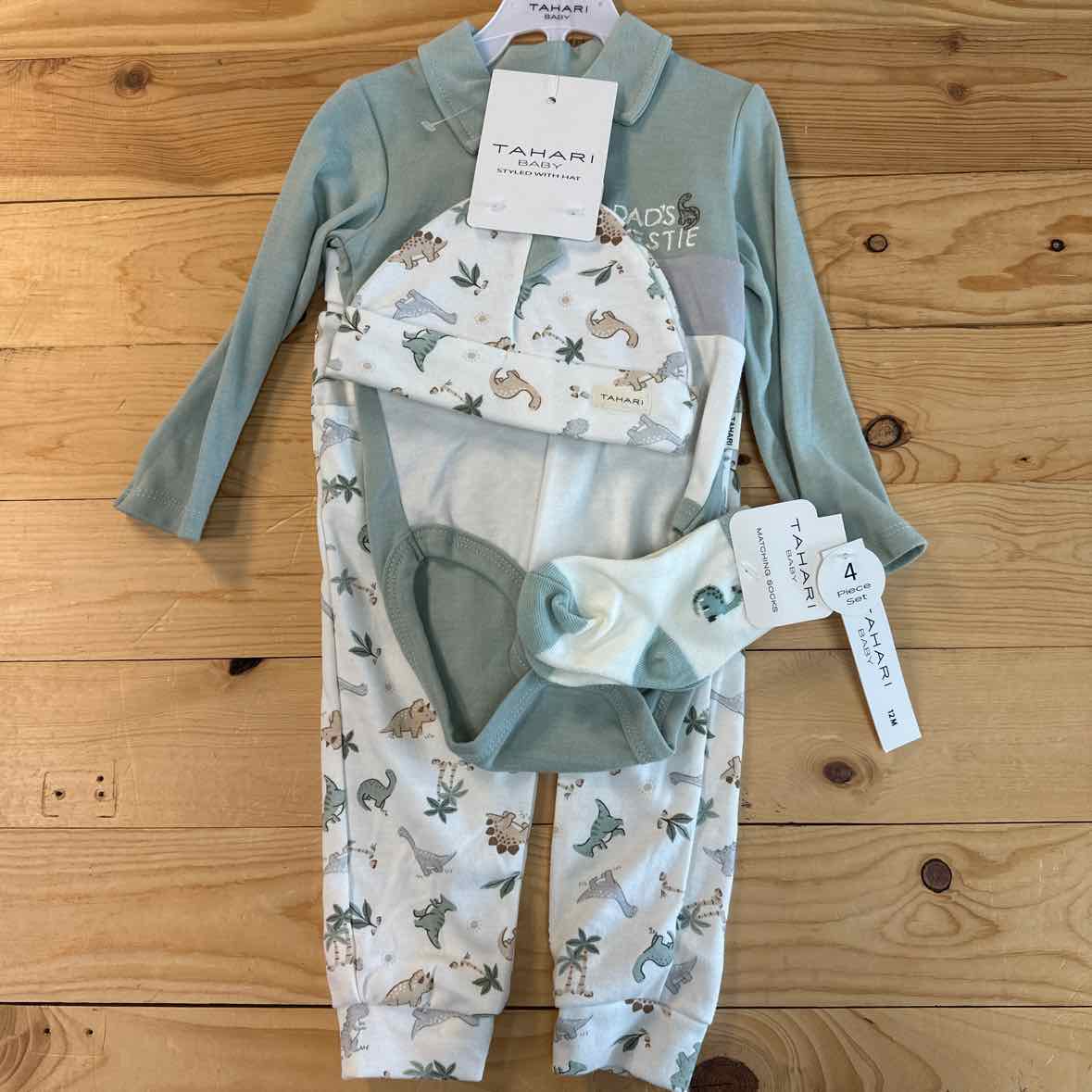 NEW! TAHARI DAD'S BESTIE DINO SET 12 MOS
