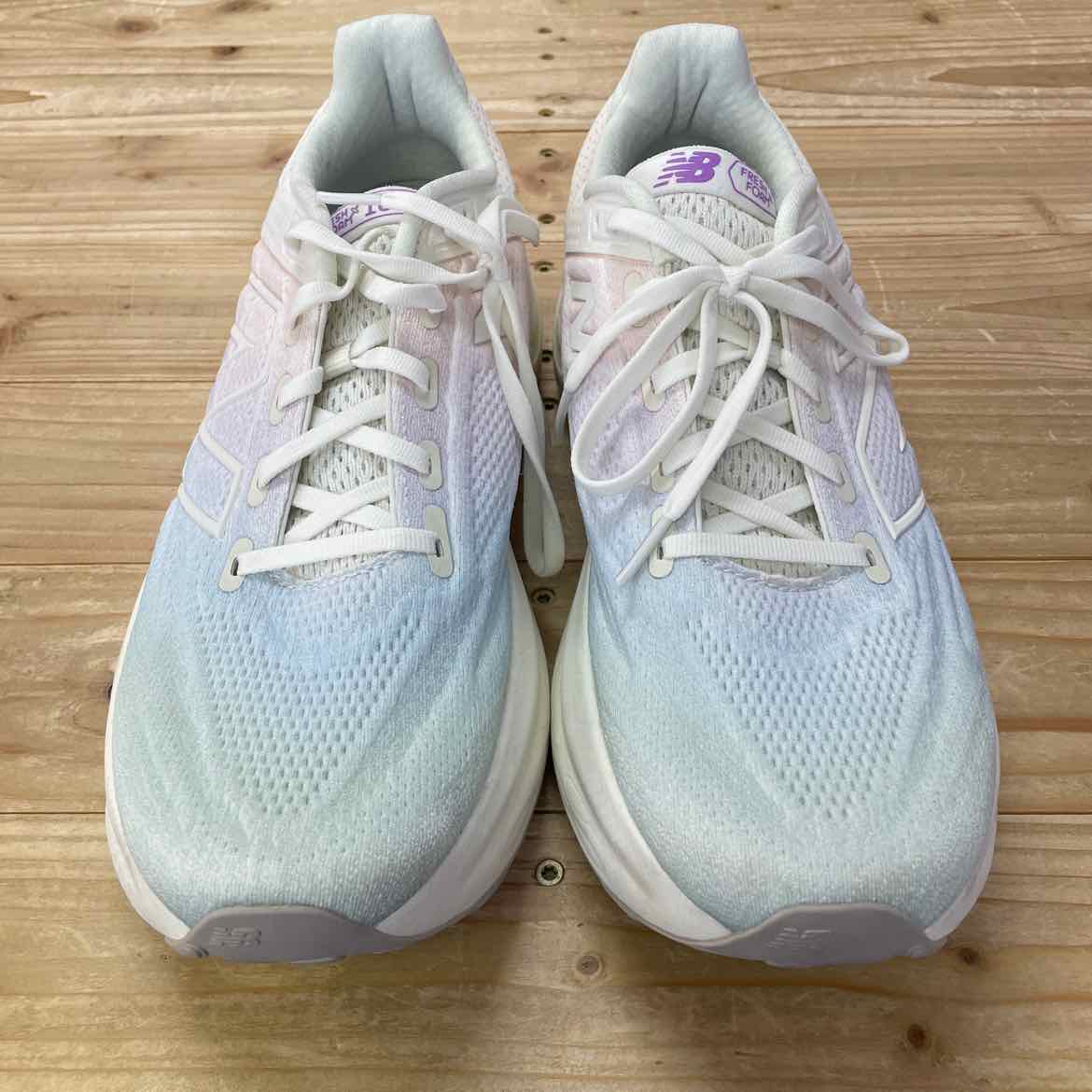 NEW BALANCE SHOES 11