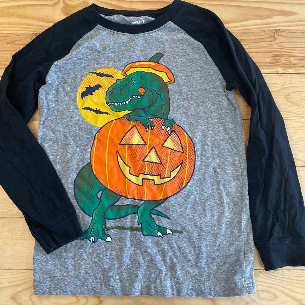 CARTERS HALLOWEEN SHIRT 10