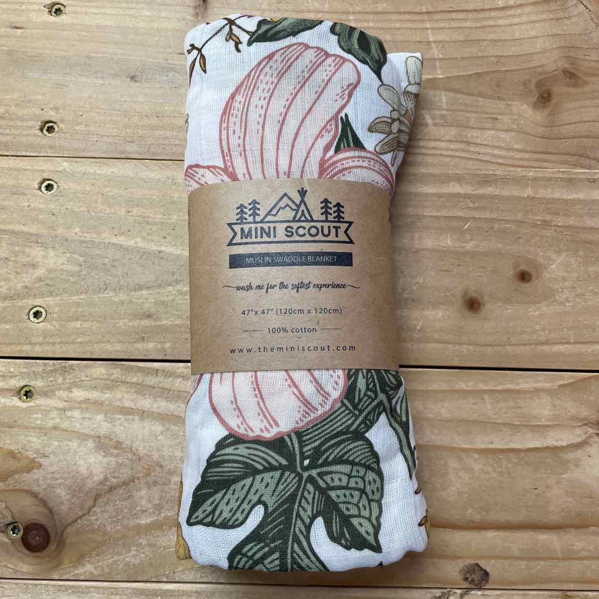 NEW! MINI SCOUT  FLORAL MUSLIN SWADDLE BLANKET 47X47
