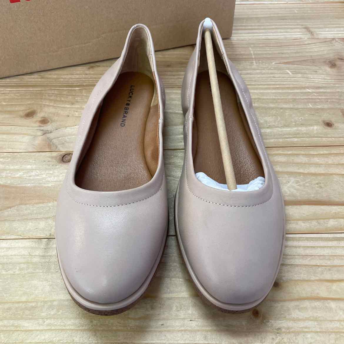 NEW! LUCKY BRAND SHOES 7