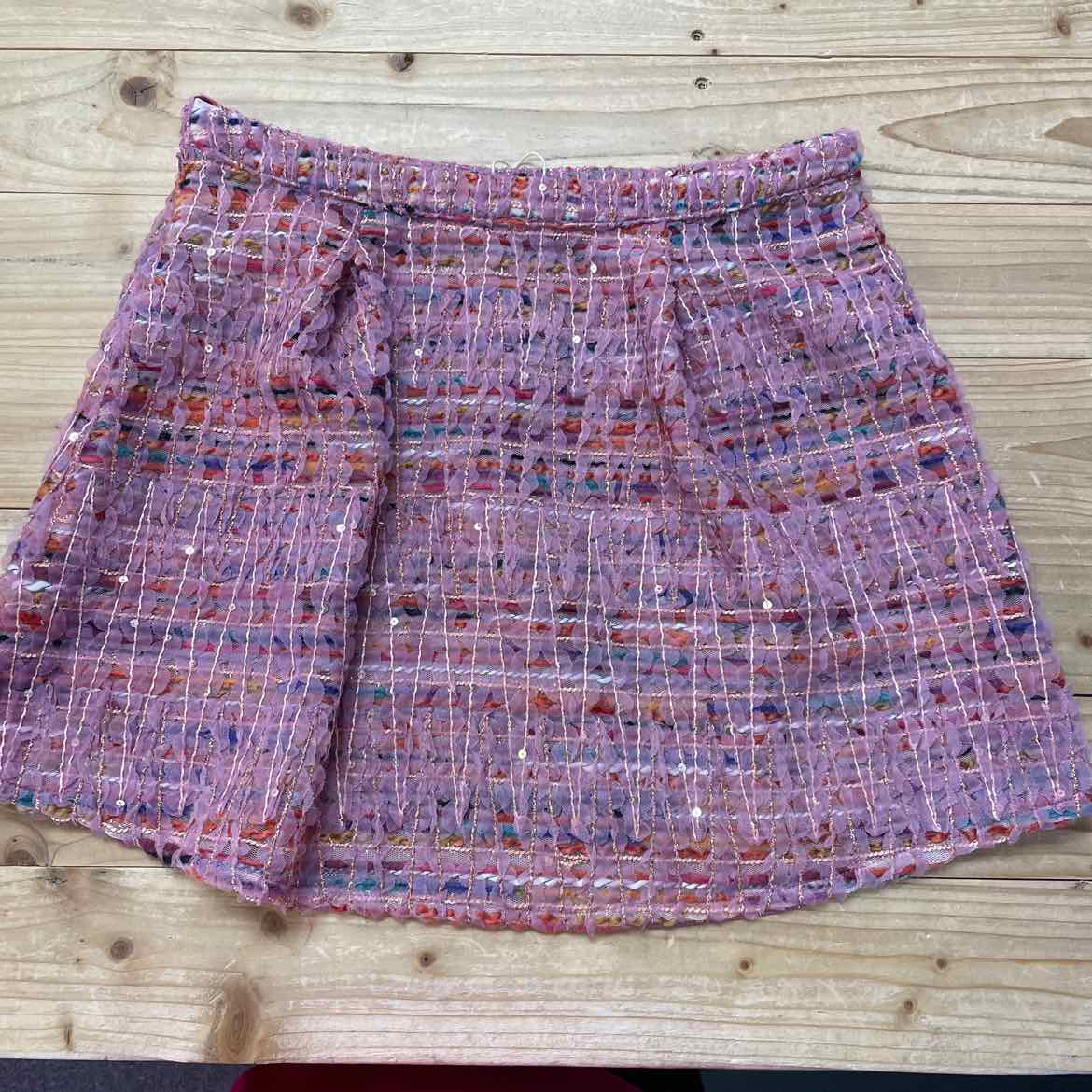 NEW! LOVE OF LEMONS SKIRT M