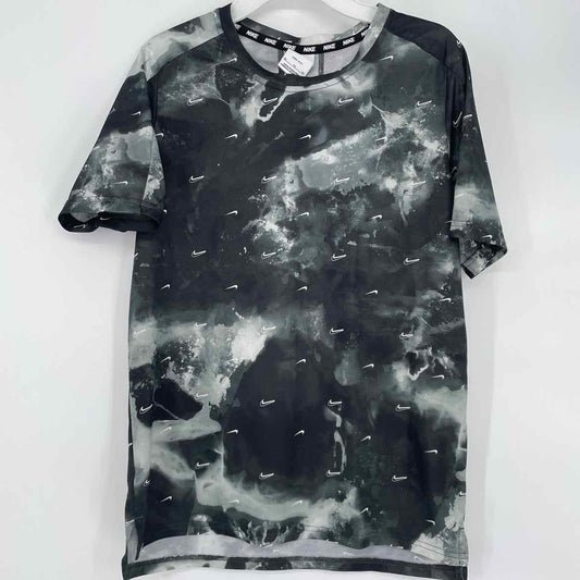 NIKE SHIRT XL