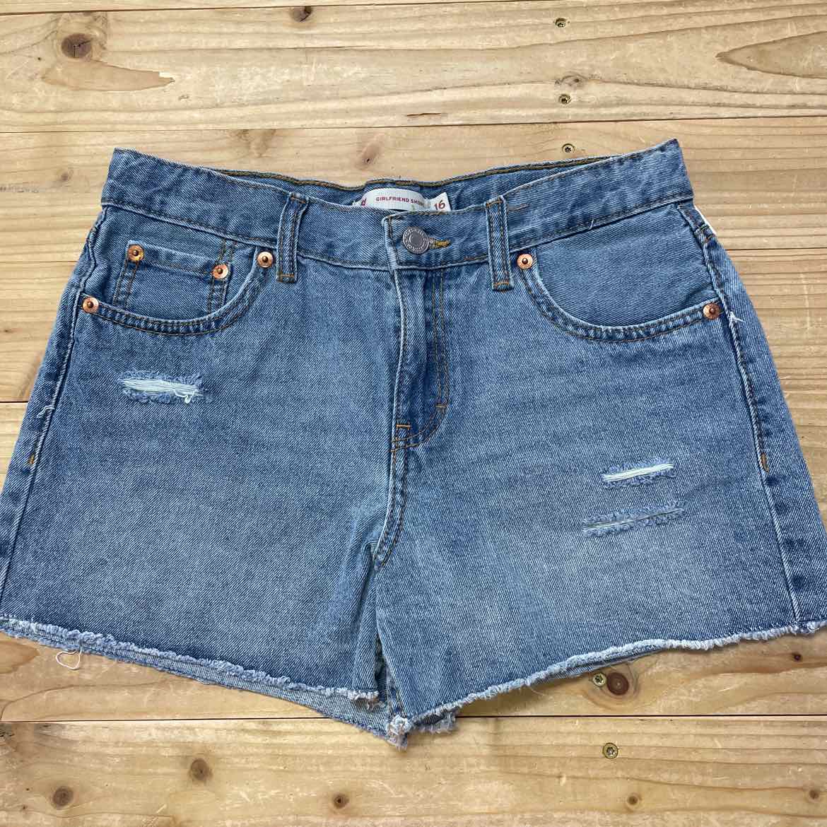 LEVIS DENIM SHORTS 16