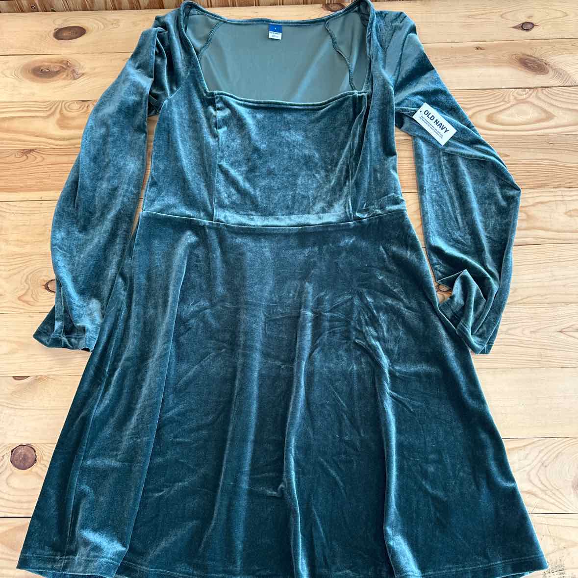 NEW! OLD NAVY VELVET DRESS L