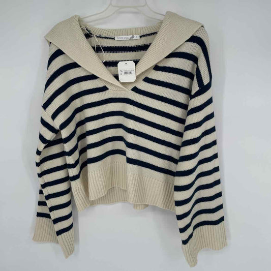NEW!  ALTAR'D STATE SWEATER L