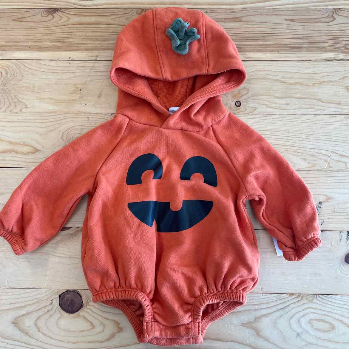 OLD NAVY PUMPKIN HOODED BUBBLE 3-6 MOS
