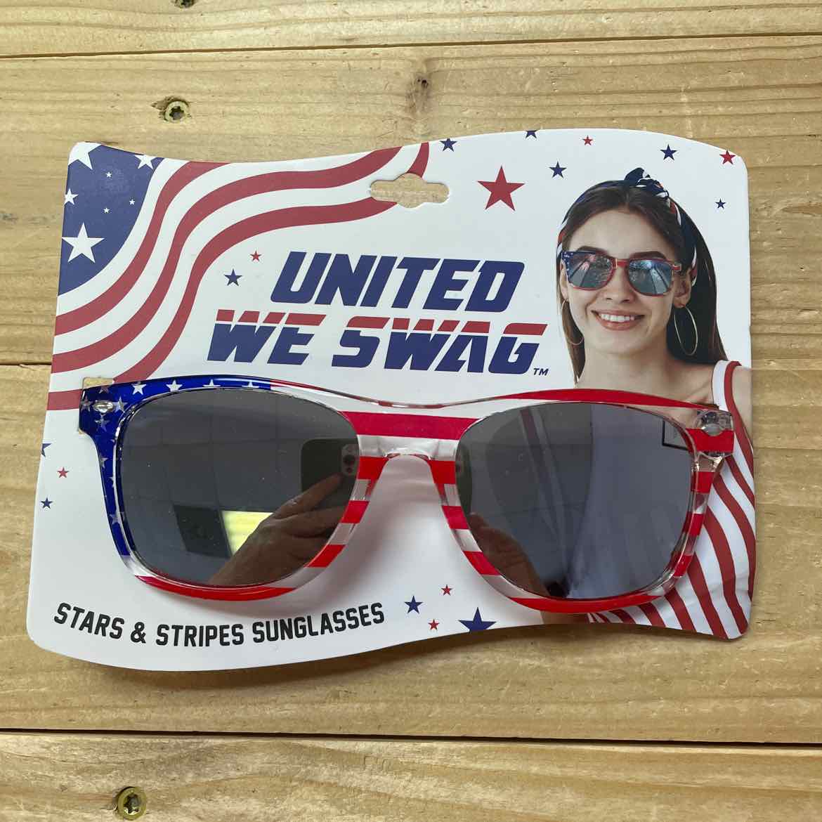 NEW! FLAG GLASSES