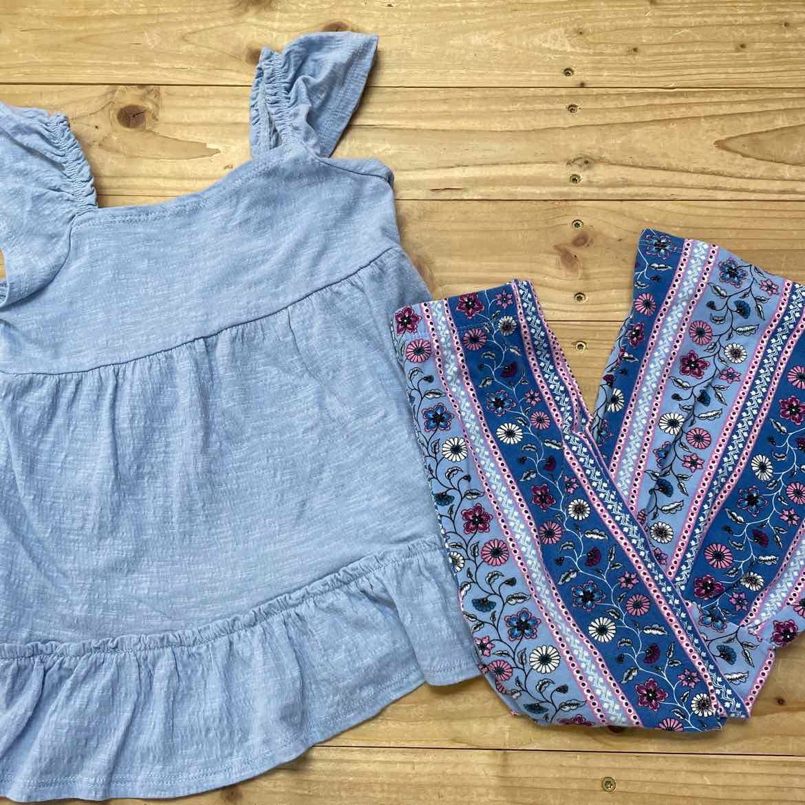RARE EDITIONS OUTFIT 4T