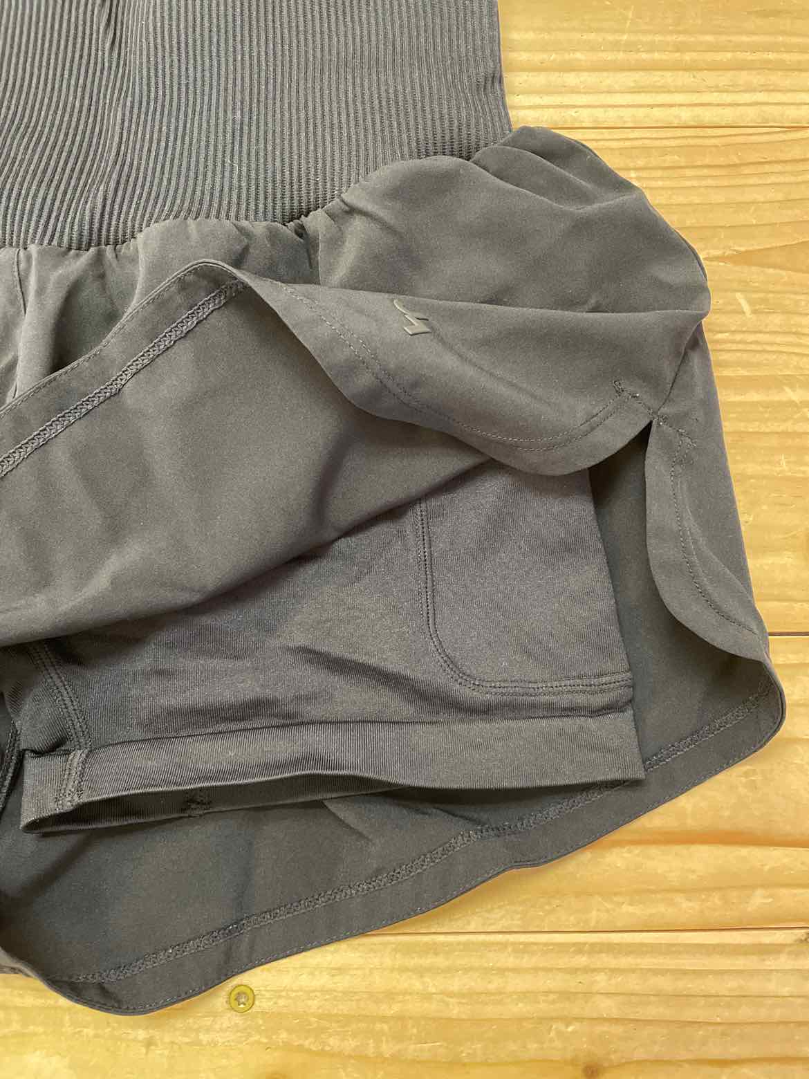 JOY LAB BLACK SHORTS S