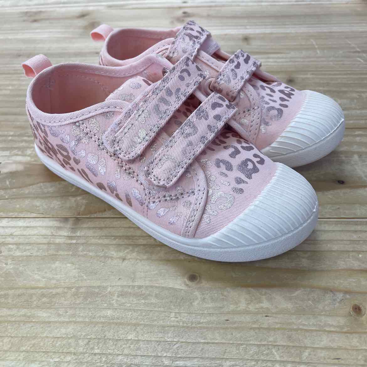 CAT & JACK PINK FOIL LEOPARD SHOES 10