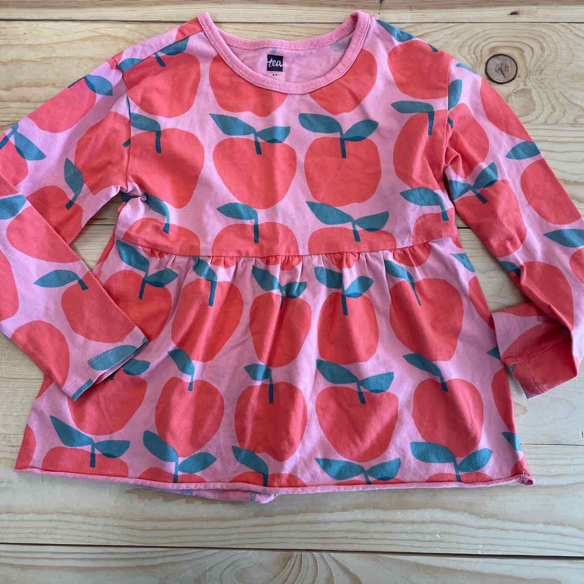 TEA COLLECTION APPLE SHIRT 4T