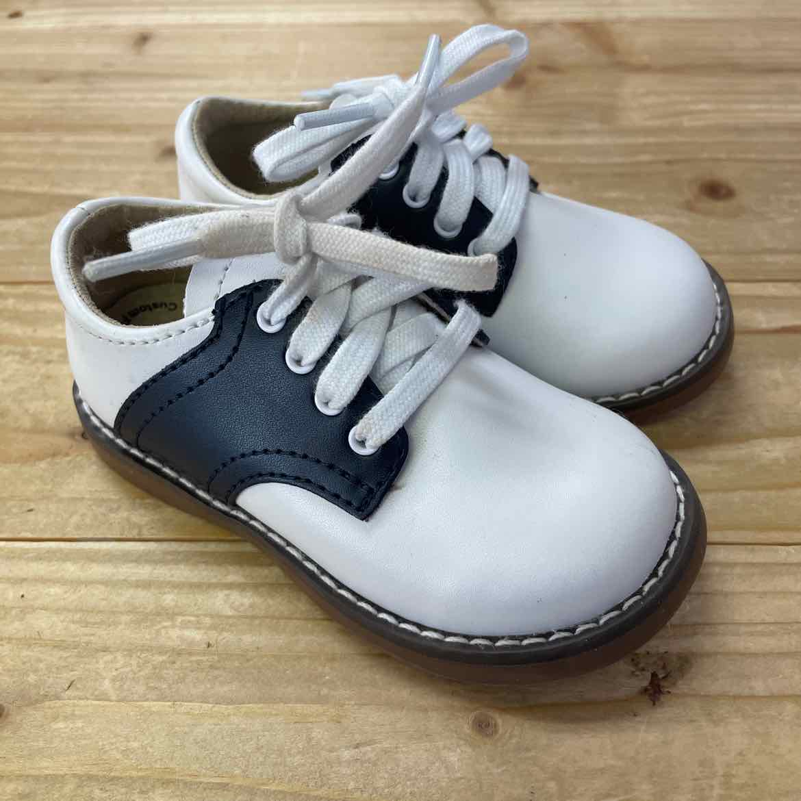 FOOTMATES NAVY/WHITE SHOES 4.5