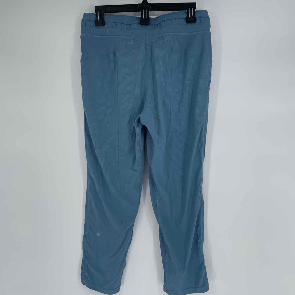 LULULEMON BLUE PANTS 8