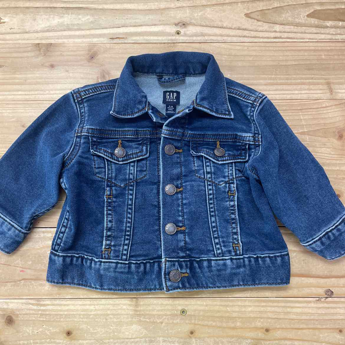 GAP DENIM JACKET 6-12 MOS